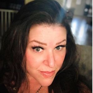 Meet your Posher, Shari